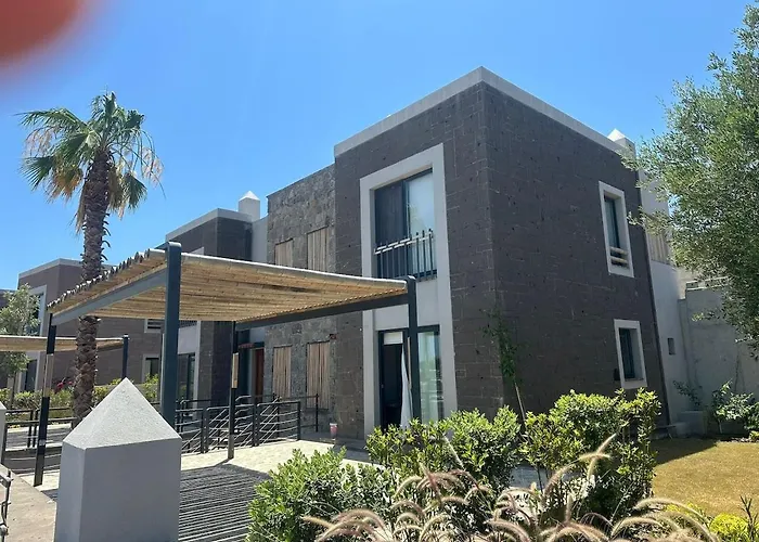 Duplex In Bitez Opposite Aktur, #15 博德鲁姆